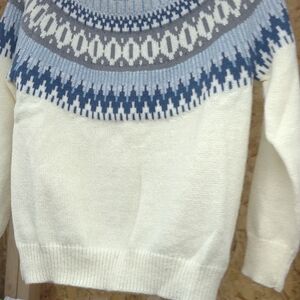 Men's Cream and Blue Patterned Sweater